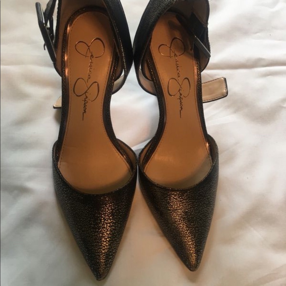 Jessica Simpson heels